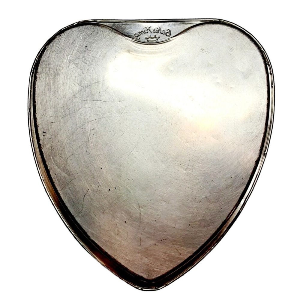 Heart Shaped Cake Pan Bake King Vintage Aluminum Valentine Decor Photo Prop - Picture 6 of 8